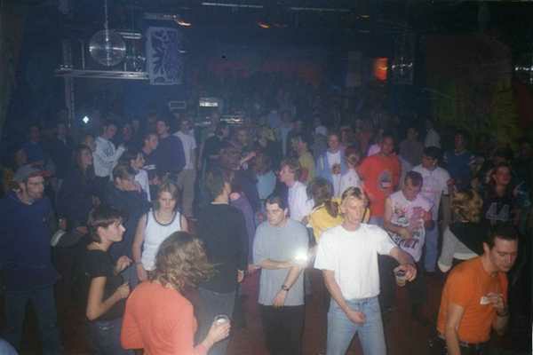 Crowd dancing at an Egebamyasi live show