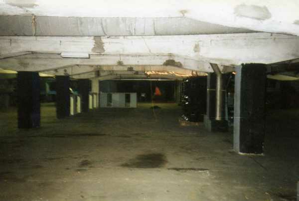 Crowd dancing at an Egebamyasi live show