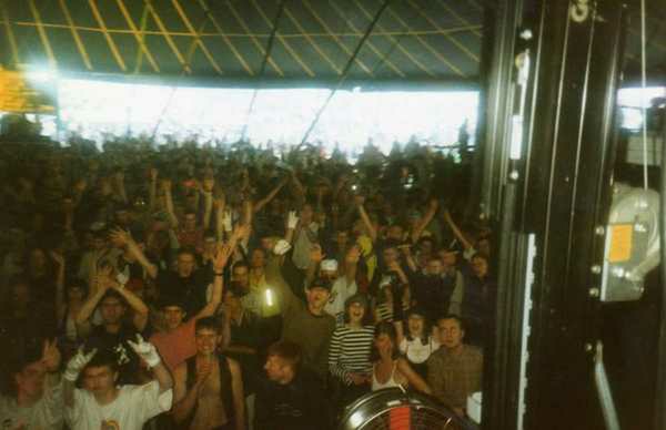 Crowd dancing at an Egebamyasi live show