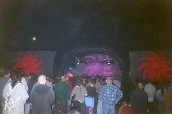 Crowd dancing at an Egebamyasi live show