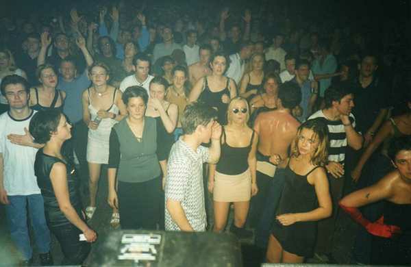 Crowd dancing at an Egebamyasi live show