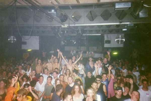 Crowd dancing at an Egebamyasi live show